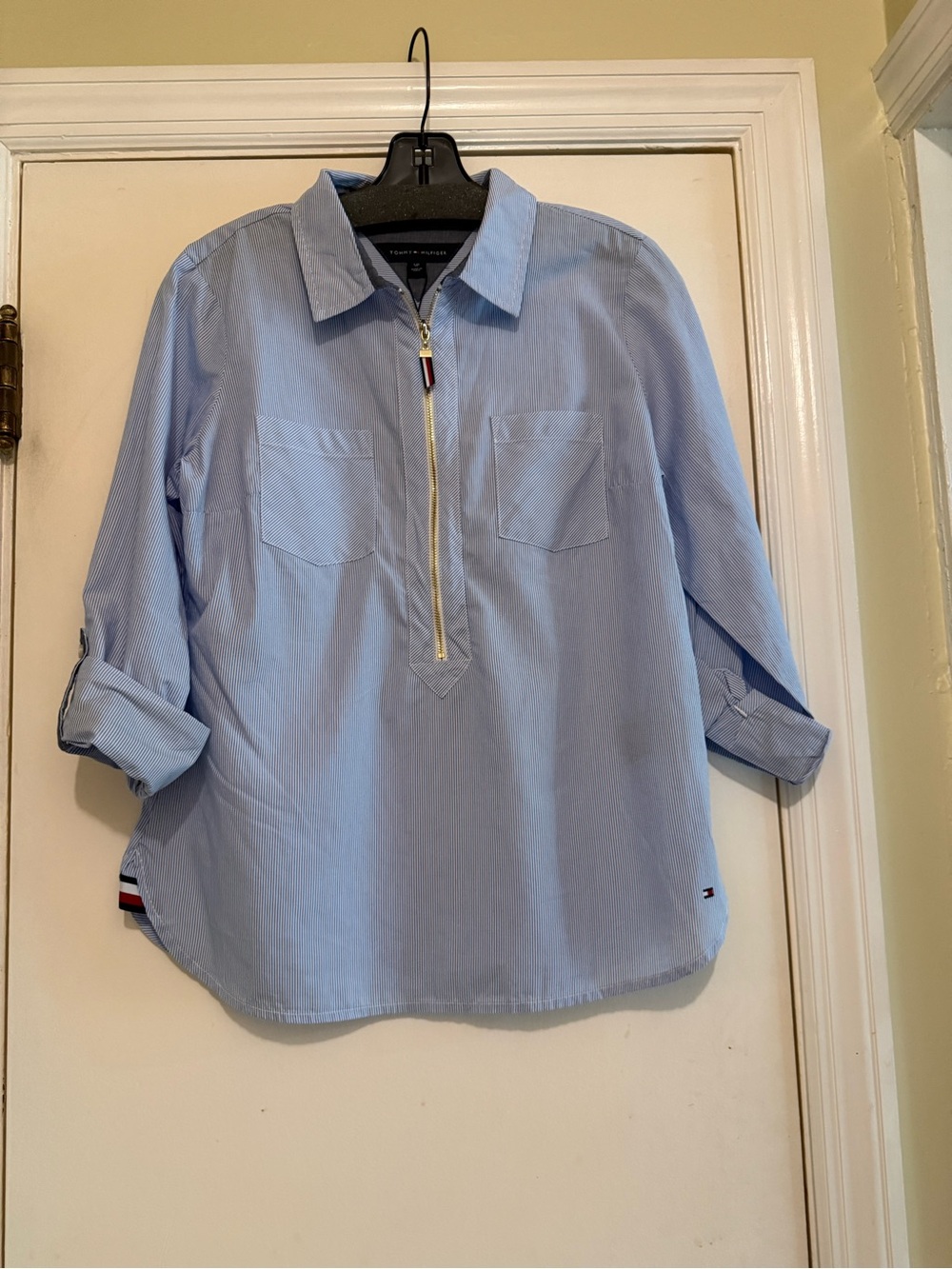 Tommy Hilfiger Light Blue Button-Front Casual Shirt